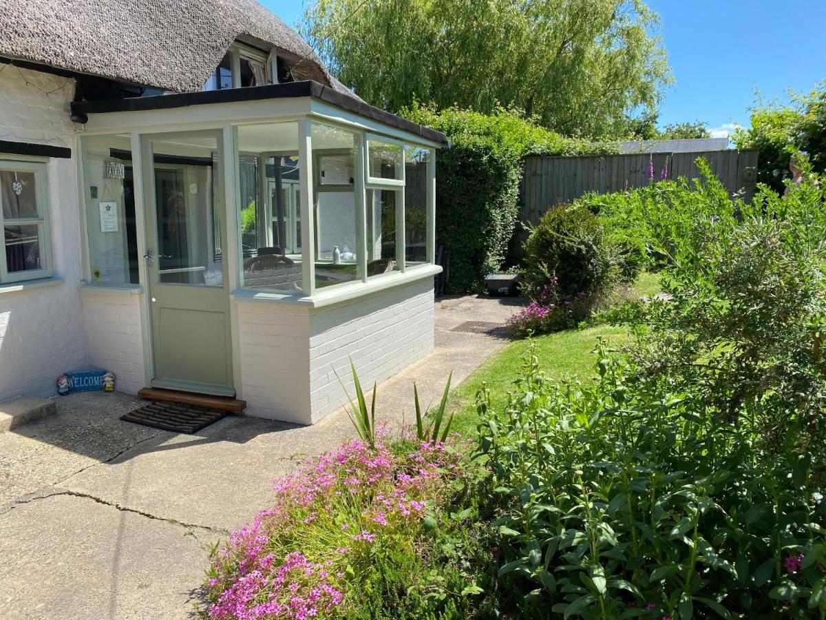 Thatch Cottage, East Boldre Nr Beaulieu And Lymington 브로큰허스트 외부 사진