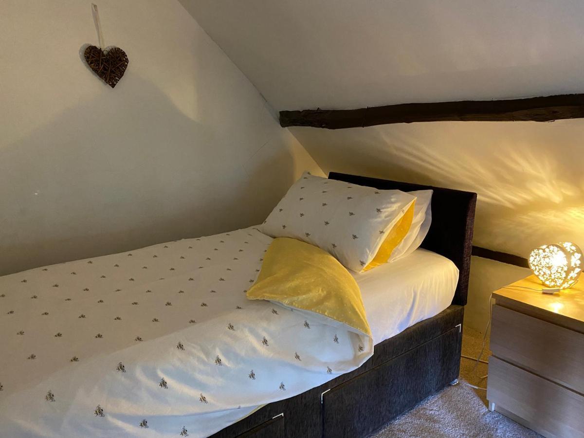 Thatch Cottage, East Boldre Nr Beaulieu And Lymington 브로큰허스트 외부 사진