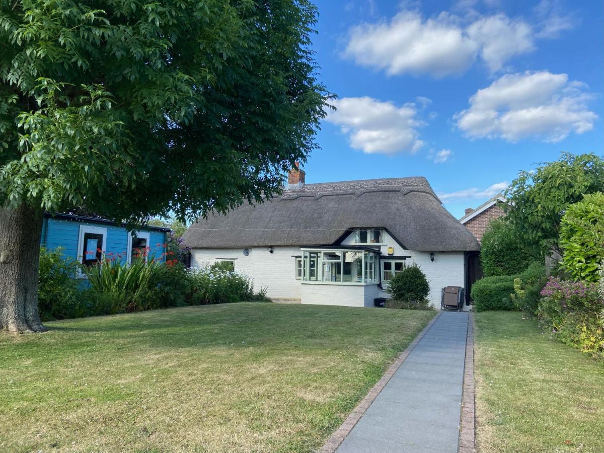 Thatch Cottage, East Boldre Nr Beaulieu And Lymington 브로큰허스트 외부 사진